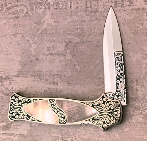 Harvey McBurnette Engraved Black Lip Pearl Lockback
