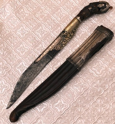 Sri Lankan Piha Kaetta Sterling Silver and Possible Gold Gilded Mounts with Carved Horn Handle - 2