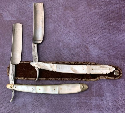 Pair of Pearl Straight Razors - 2