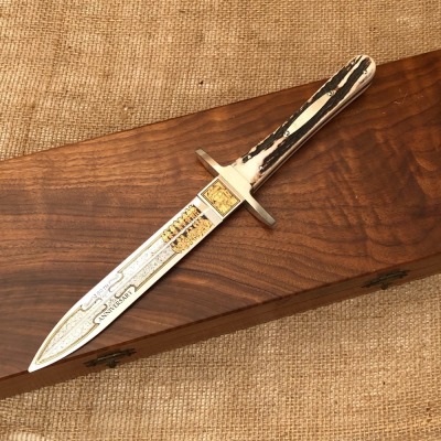 Buck Custom 100th Anniversary Dagger