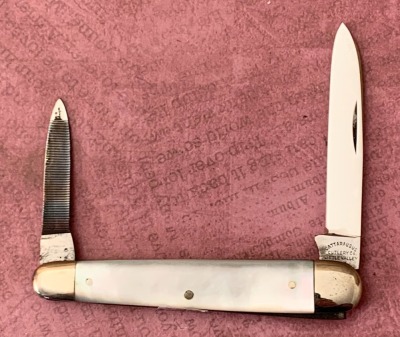 Cattaraugus Exhibition Pearl Small Sleeveboard Pen