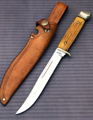 Case 516-9 Winterbottom Bone Hunter