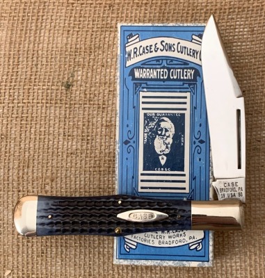 Case Classic B61050 Blue Bone Coke Bottle Folding Hunter