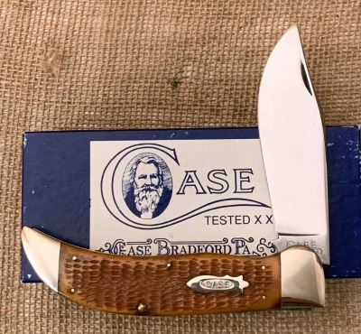 Case Classic Honey Bone Clasp HB1072
