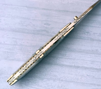 Harvey McBurnette Engraved Pearl Lockback - 3