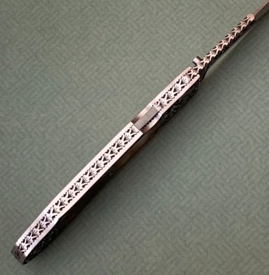 Harvey McBurnette Engraved Pearl Lockback - 3