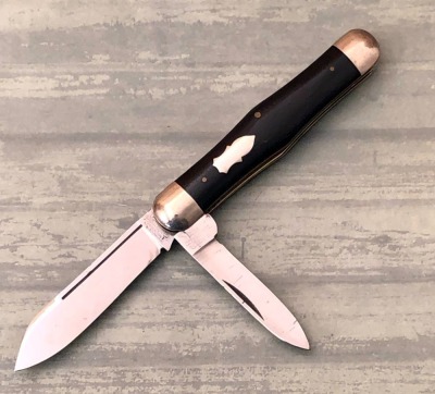 Ulster Knife Co Salesman Sample Swell Center