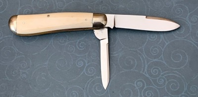 Cattaraugus Exhibition Bone Dog Leg - 2