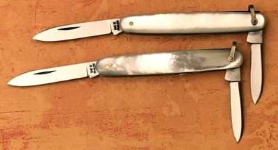 Pair of Case USA 82053 Pearl Pens