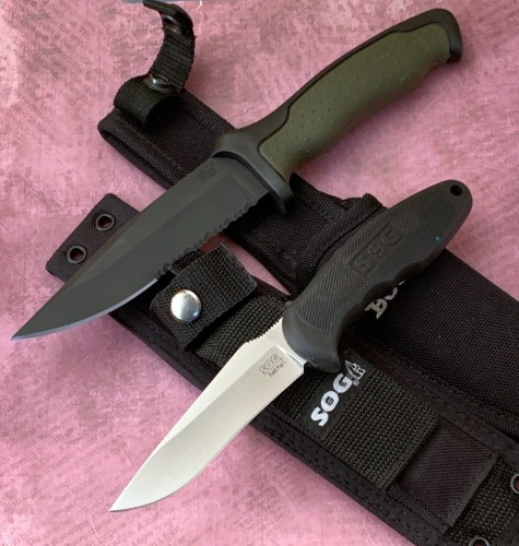 Buck 655 & SOG Field Pup I