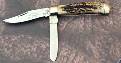 Queen USA Stag Mini Trapper