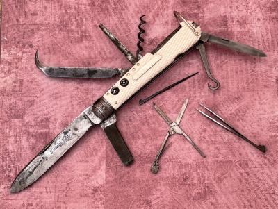 Joseph Rogers Sheffield "Cutlers to Her Majesty" Horseman's Knife