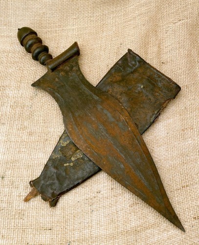 Kuba Kingdom Ikul Leaf Knife