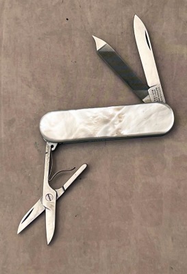Victorinox Pearl Lobster