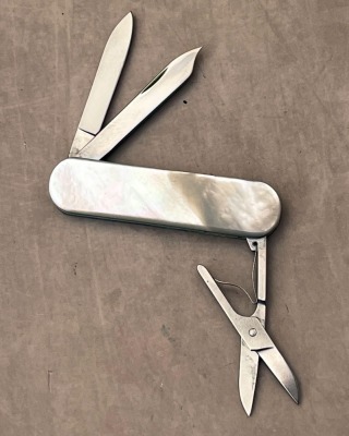 Victorinox Pearl Lobster - 2