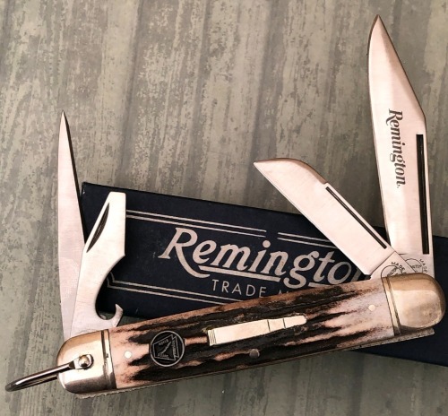 Remington R-4243 Camp Bullet Knife