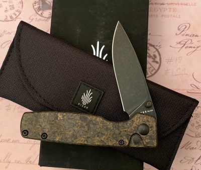 Kizer Dark Gold Button Lock