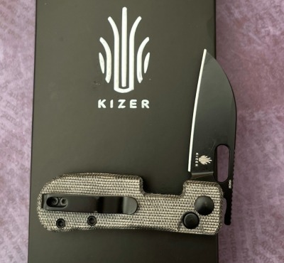 Kizer Banish Button Lock