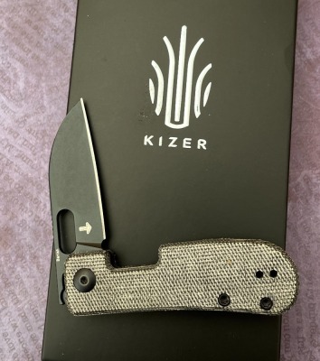 Kizer Banish Button Lock - 2