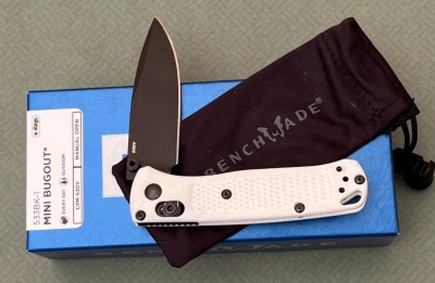 Benchmade Mini Bugout - 2