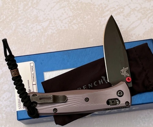 Benchmade Bugout