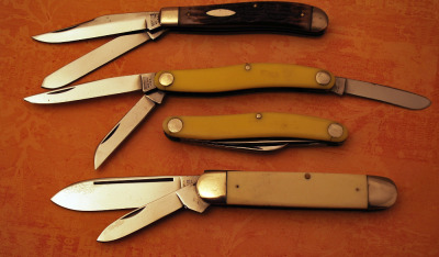 Four vintage Camillus USA knives