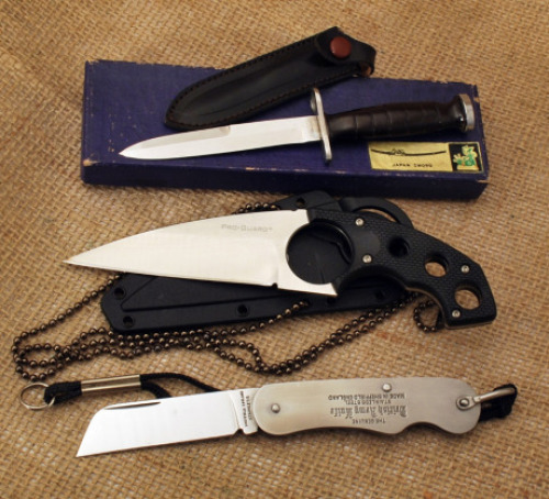 Three knives.
