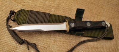 EK Commando knife