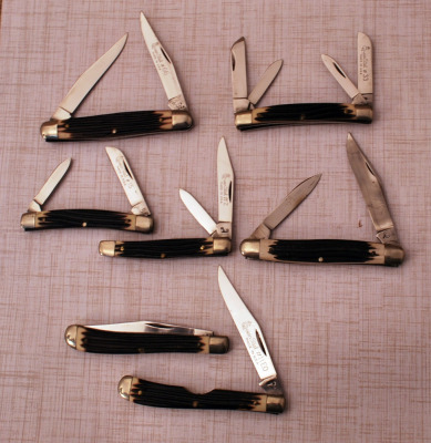 Seven Queen vintage knives