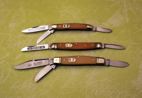 Three Eye Brand knives in Yellow
