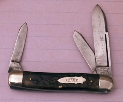 W. R. Case & Sons Rare 3-blade bone pattern