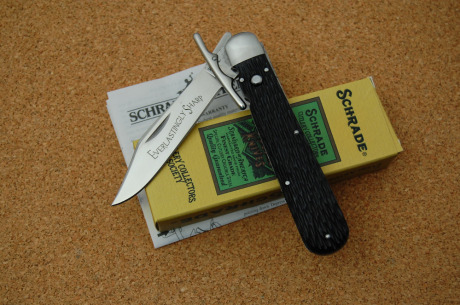 Schrade Collecters Charter Member Knife