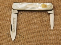 Camillus 4 line Pearl 2 blade pen etched