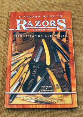 Standard Guide to Razors