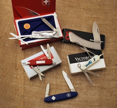 Five Knife Group-Victorinox & More - 2