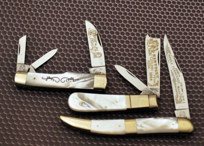 Three pearl Fight'n Rooster knives