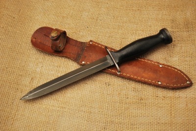 Aerial WWII Combat dagger