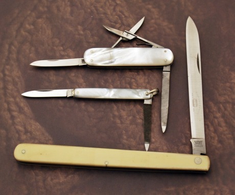 3 Vintage Schrade