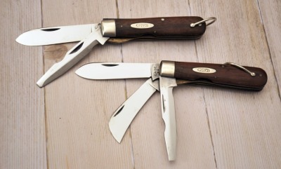 Two Case XX Electrician knives 2 and 3 blade