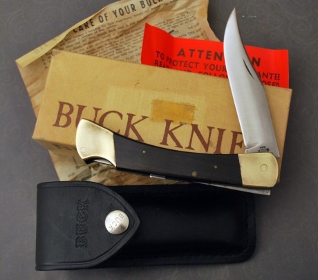 Early Buck Folding Hunter 110