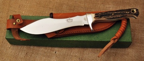 Eye Brand Stag Bowie in Box