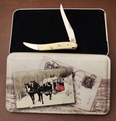 Gary Harbour Case Scrimshaw - 2