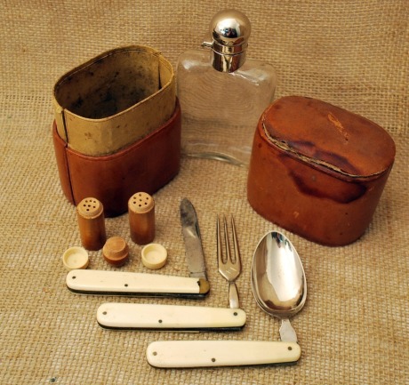 Cool Picnic Set with flask