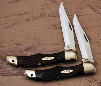 Pair of Case 70's Folding Hunters