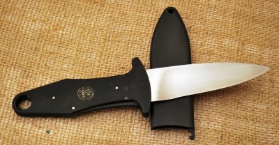 Gerber fighting knife - 2