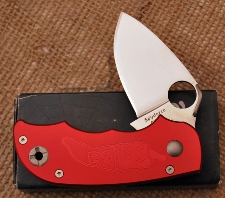 Spyderco Salsa Cranberry