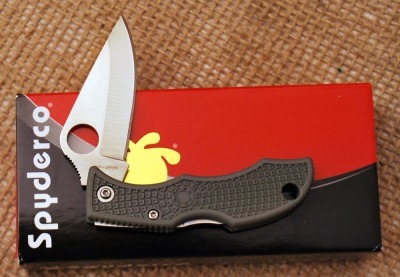 Spyderco Gray Ladybug - 2