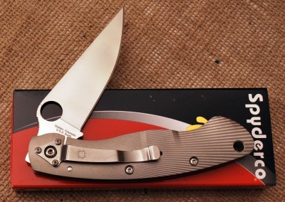 Spyderco Ti-Military Fluted - 2