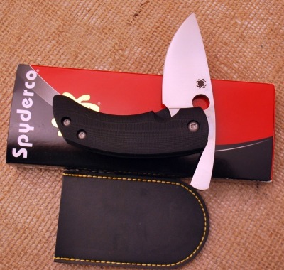 Spyderco Leeuw Design