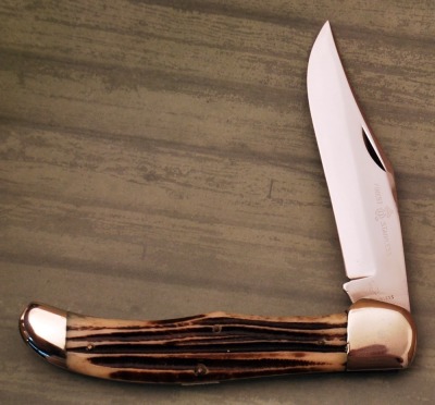 Queen Winterbottom bone Folding Hunter